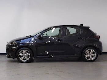 Used Mazda Mazda2 HYBRID 2024 for sale - 77467500: Photo