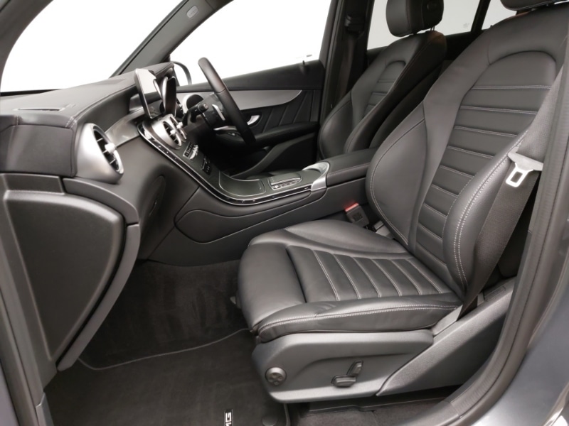 Used Mercedes-Benz GLC 2022 for sale - 76354077: Photo 5