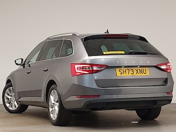 Used Skoda Superb 2023 for sale - 78560430: Photo
