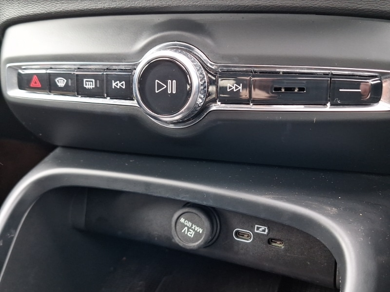 Used Volvo C40 2023 for sale - 78099671: Photo 11