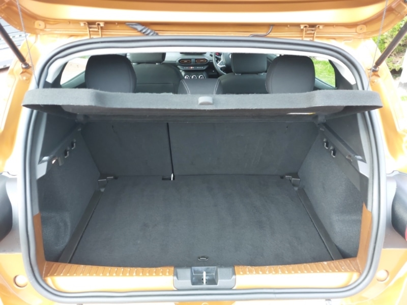 Used Dacia Sandero Stepway 2022 for sale - 76861463: Photo 8