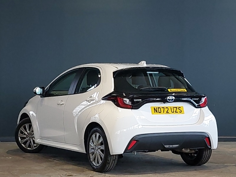 Used Toyota Yaris 2023 for sale - 77597290: Photo 3