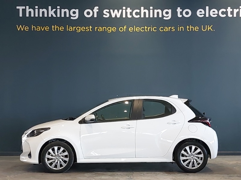 Used Toyota Yaris 2023 for sale - 77597290: Photo 4