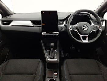 Used Renault Captur 2025 for sale - 75640350: Photo