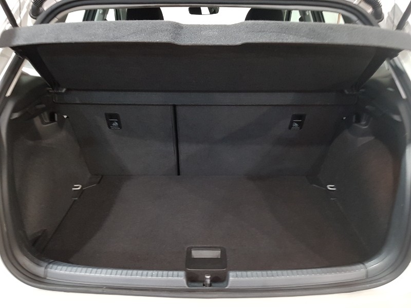 Used Volkswagen Polo 2023 for sale - 77955237: Photo 8