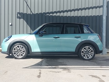 Used MINI Cooper 2025 for sale - 78253821: Photo