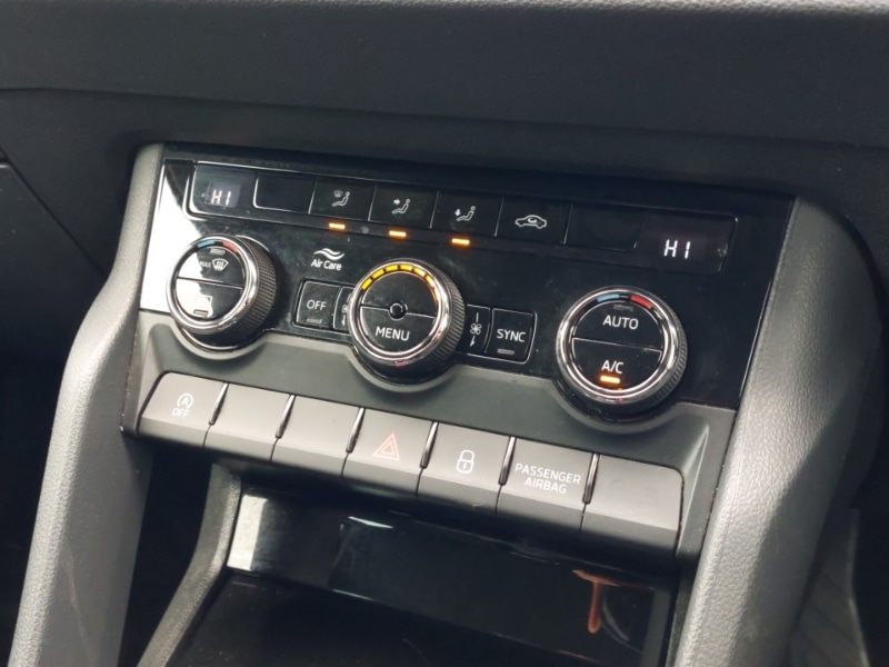 Used Skoda Karoq 2020 for sale - 77544745: Photo 11