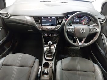 Used Vauxhall Crossland 2022 for sale - 76285843: Photo 2