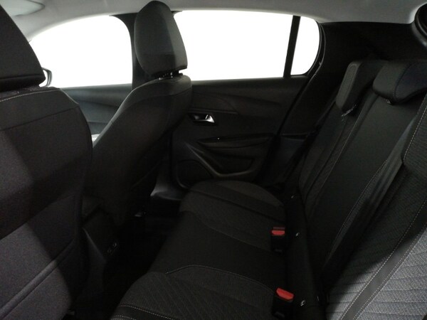 Used Peugeot 208 2025 for sale - 76258856: Photo 6