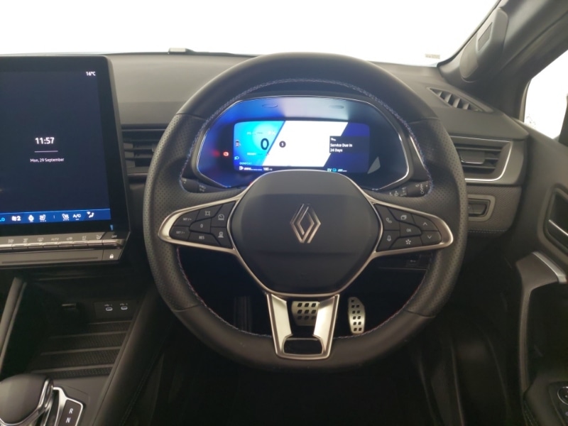 Used Renault Other 2024 for sale - 76404122: Photo 10