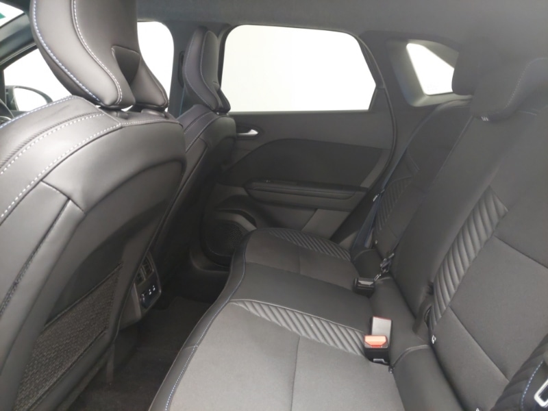 Used Renault Other 2024 for sale - 76404122: Photo 6