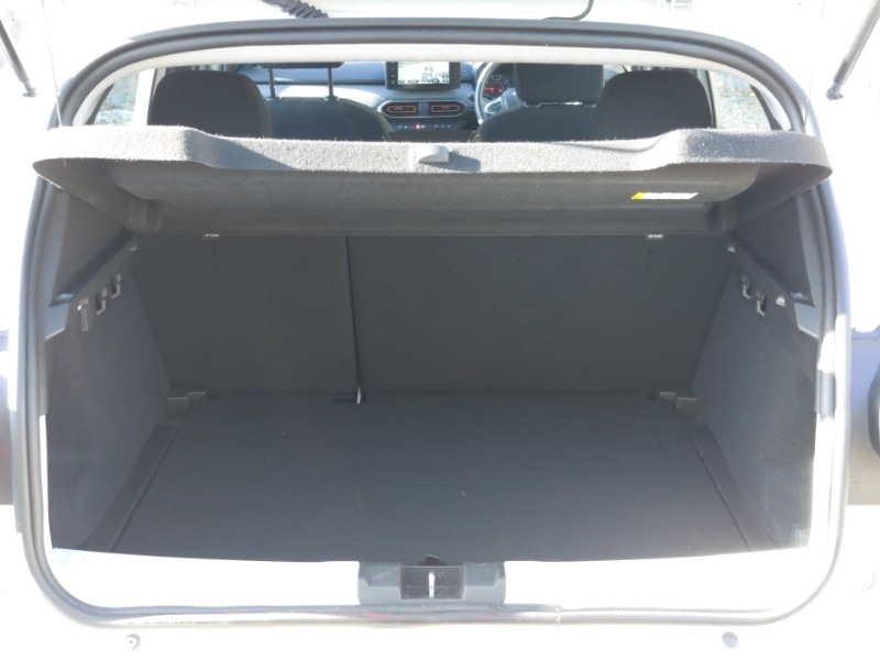 Used Dacia Sandero Stepway 2022 for sale - 77851875: Photo 8