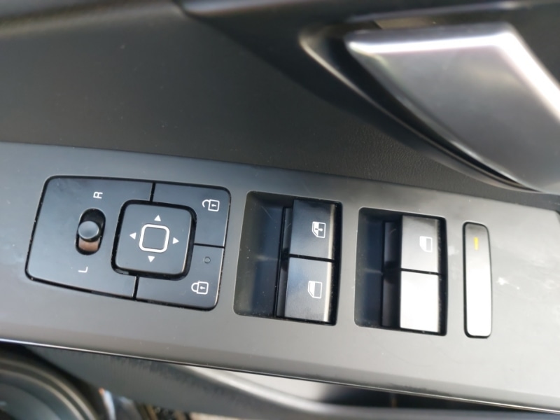 Used Kia Niro 2023 for sale - 76764678: Photo 11