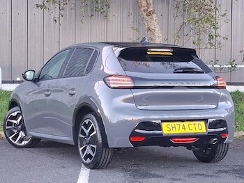 Used Peugeot 208 2024 for sale - 77423918: Photo