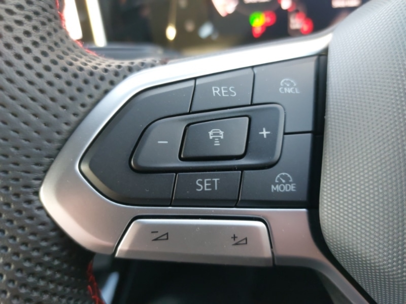 Used Volkswagen Golf 2025 for sale - 76920892: Photo 12