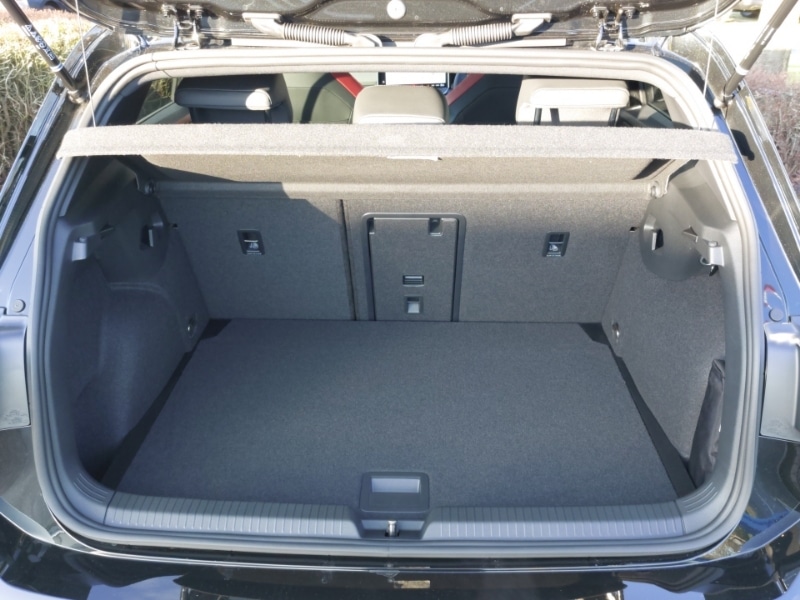 Used Volkswagen Golf 2025 for sale - 76920892: Photo 8