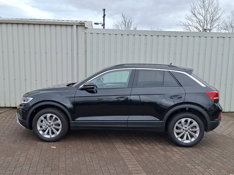 Used Volkswagen T-Roc 2025 for sale - 77652891: Photo 4