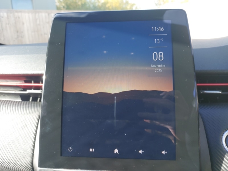 Used Renault Clio 2023 for sale - 76708409: Photo 10