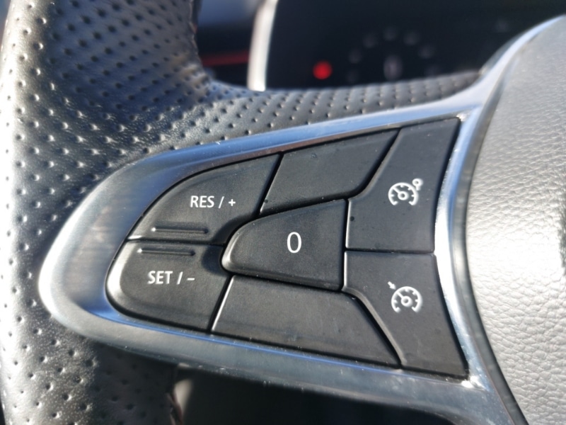 Used Renault Clio 2023 for sale - 76708409: Photo 12