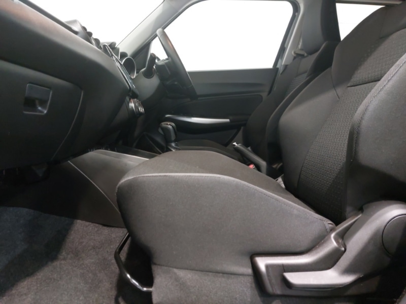 Used Suzuki Swift 2024 for sale - 76881366: Photo 5