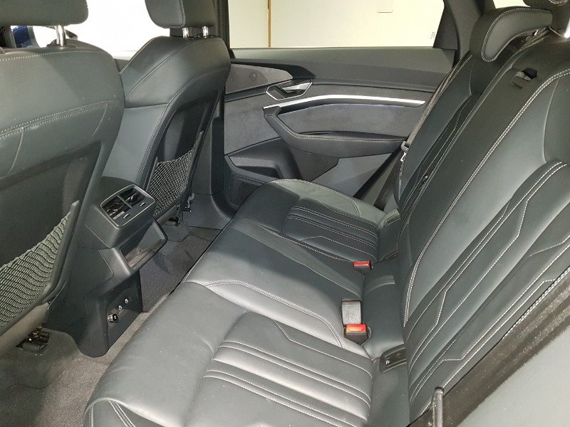 Used Audi e-tron 2022 for sale - 77767824: Photo 6