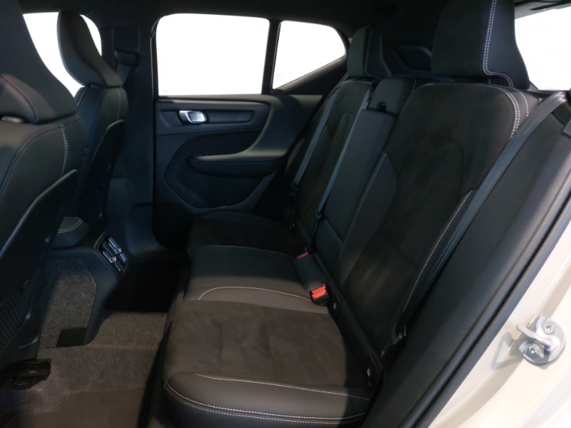 Used Volvo XC40 2024 for sale - 77476362: Photo 6