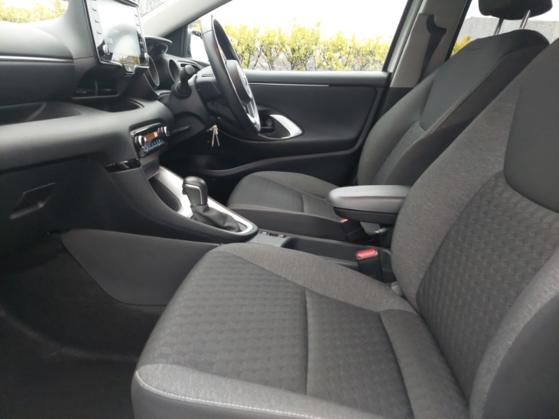 Used Toyota Yaris 2023 for sale - 77987453: Photo 5