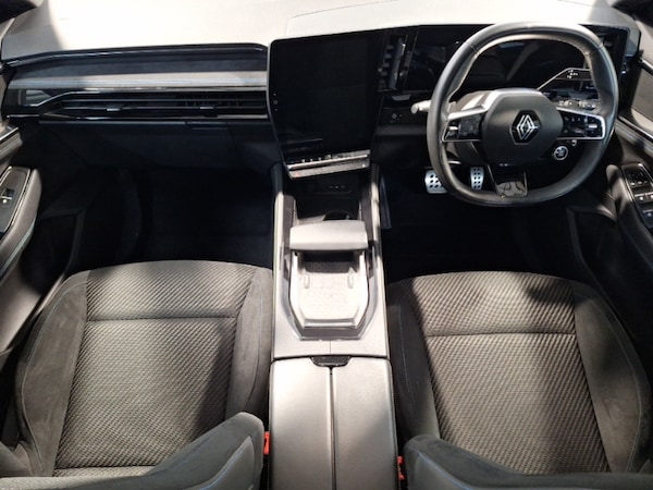 Used Renault Austral 2024 for sale - 76207953: Photo 2