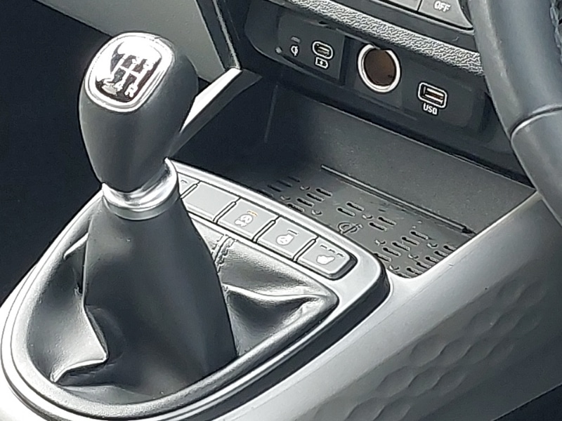 Used Hyundai i10 2023 for sale - 78046122: Photo 11