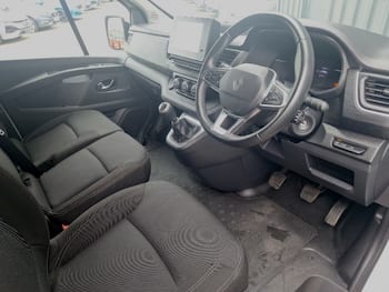 Used Renault Trafic 2024 for sale - 79647520: Photo