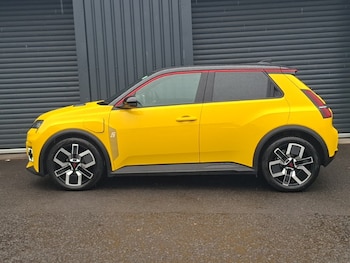 Used Renault 5 2025 for sale - 79578420: Photo