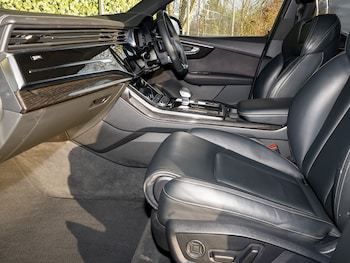 Used Audi Q7 2022 for sale - 76838696: Photo