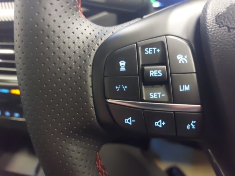 Used Ford Kuga 2025 for sale - 76160042: Photo 12