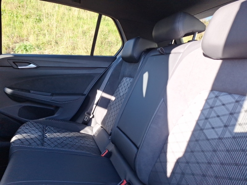 Used Volkswagen Golf 2024 for sale - 76320950: Photo 6