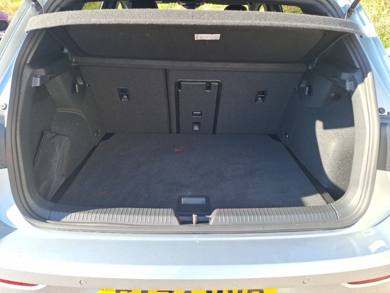 Used Volkswagen Golf 2024 for sale - 76320950: Photo 8