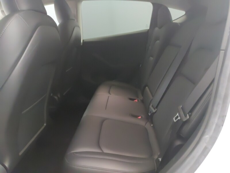 Used Tesla Model Y 2022 for sale - 78152240: Photo 6