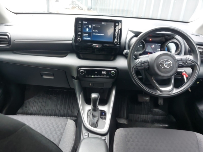 Used Toyota Yaris 2022 for sale - 76742141: Photo 2