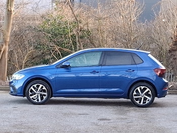 Used Volkswagen Polo 2024 for sale - 78343336: Photo