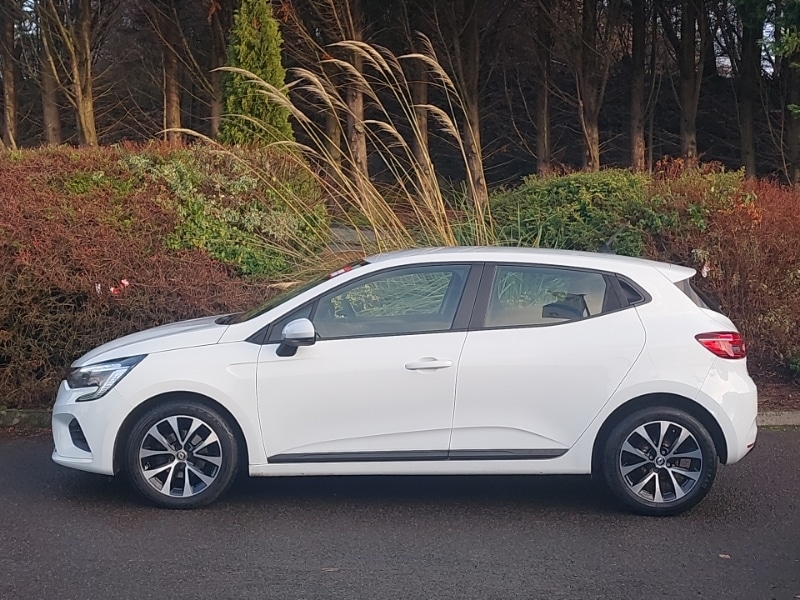 Used Renault Clio 2021 for sale - 76925842: Photo 4