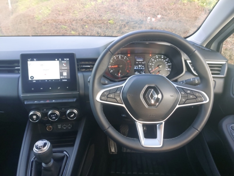 Used Renault Clio 2021 for sale - 76925842: Photo 7