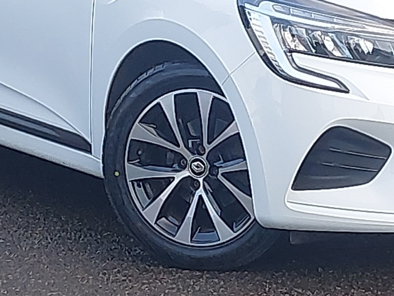 Used Renault Clio 2021 for sale - 76925842: Photo 9