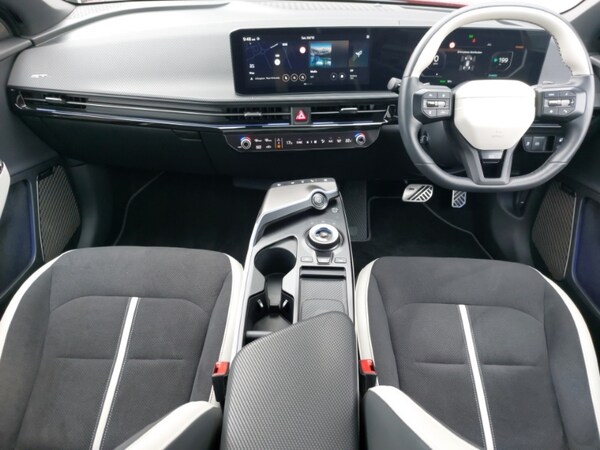 Used Kia EV6 2024 for sale - 76225636: Photo 2