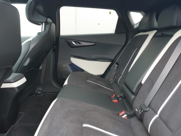 Used Kia EV6 2024 for sale - 76225636: Photo 6
