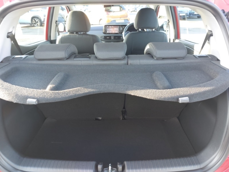 Used Hyundai i10 2023 for sale - 77793237: Photo 8