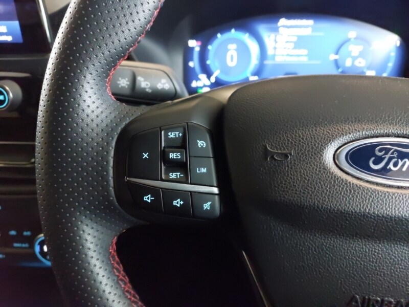 Used Ford Kuga 2022 for sale - 76720933: Photo 10