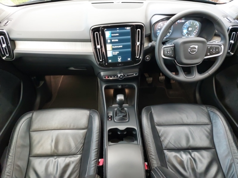 Used Volvo XC40 2022 for sale - 76785975: Photo 2