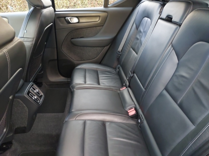 Used Volvo XC40 2022 for sale - 76785975: Photo 6