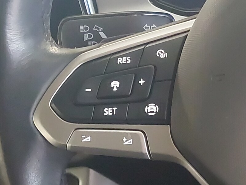 Used Volkswagen T-Roc 2022 for sale - 77449191: Photo 11