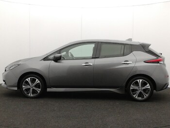 Used Nissan Leaf 2021 for sale - 77277815: Photo