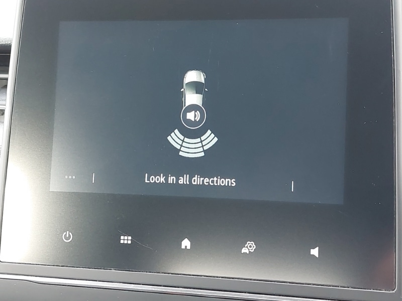 Used Renault Clio 2024 for sale - 77624034: Photo 11